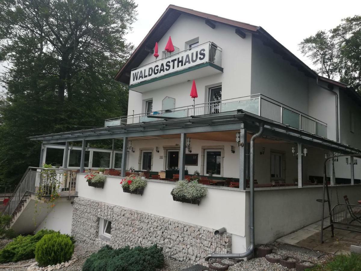 Waldgasthaus Hotel Hochburg-Ach Exterior foto